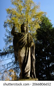 KRAKÓW, POLAND - October 30, 2021. Autumn, Just Before All Saints (All Saints' Day), At The Rakowicki Cemetery (established In 1803) - One Of The Oldest Christian Necropolises In Europe.