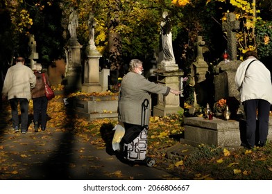 KRAKÓW, POLAND - October 30, 2021. Autumn, Just Before All Saints (All Saints' Day), At The Rakowicki Cemetery (established In 1803) - One Of The Oldest Christian Necropolises In Europe.