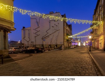 Poland, Poznan - January 9, 2022: Facades Of Old Houses In The Early Christmas Morning.