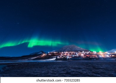 オーロラ 南極 の画像 写真素材 ベクター画像 Shutterstock