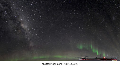 Polar Night In Antartica, Aurora