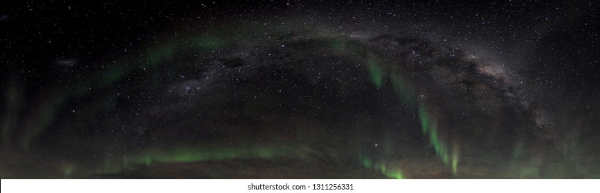 Polar Night In Antartica, Aurora