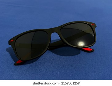 Polarized Sunglasses Are Known For Their Ability To Block The Glare That Reflects Off Of Certain Surfaces. It Is Very Popular Among People Who Spend A Lot Of Time Outdoors.