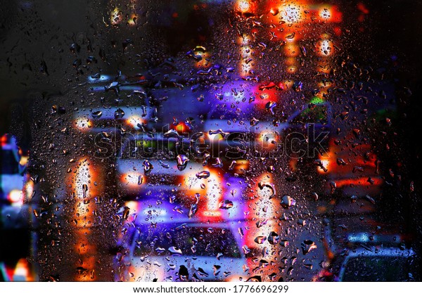 police intervention\
during a rainy night