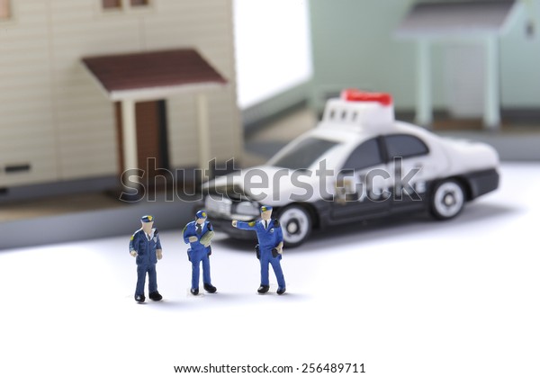Police\
work