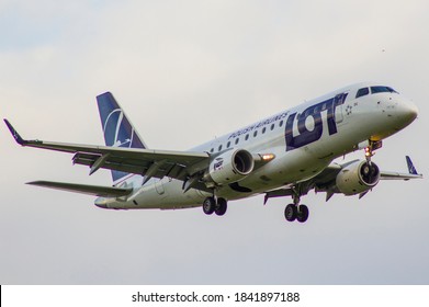 LOT Polish Airlines Embraer E175 (June 2017, Warsaw,/Poland)