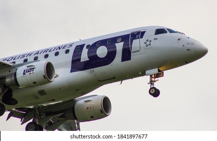 LOT Polish Airlines Embraer E175 (June 2017, Warsaw,/Poland)