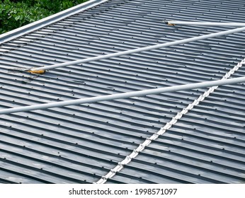 Polycarbonate Sheet Roof With Tension Rod 