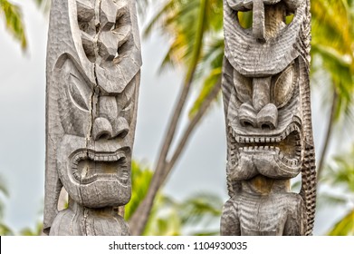 Polynesian God In Puuhonua O Honaunau National Historical Park