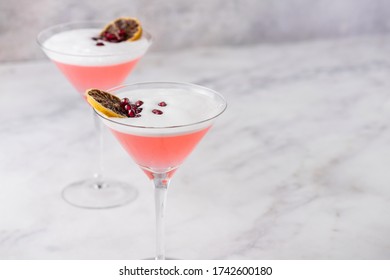 Pomegranate Martini With Dry Lemon 