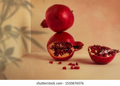 Pomegranate photo taken like and old painiting 