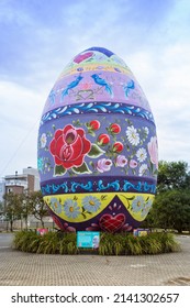 Pomerode - Santa Catarina - Brazil - 30 March 2022 - Biggest Easter Egg In The World Of Osterfest, The Easter Event That Takes Place In The City Of Pomerode In Santa Catarina