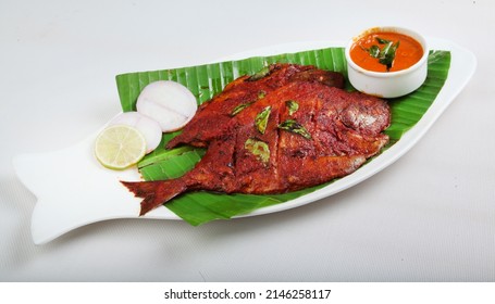 Pomfret Seafood Fish Fry Kerala Style Stock Photo 2146258117 | Shutterstock