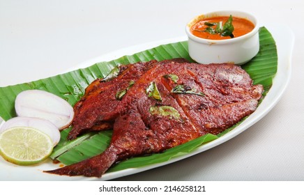 Pomfret Seafood Fish Fry Kerala Style Stock Photo 2146258121 | Shutterstock