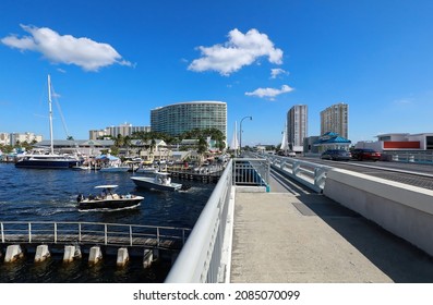 POMPANO BEACH, FLORIDA - USA:  Pompano Beach Bridge Over The Intracoastal Waterway On Atlantic Blvd.  Redesigned In 2019 With White Sails On Both Sides Of The Bridge, As Seen On November 26, 2021.