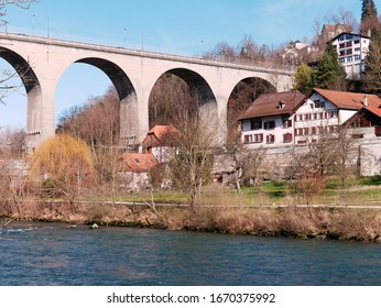 Pont De Zaehringen Or The Zähringen Bridge And The Sarine River In Fribourg, Switzerland, Seen From The Auge District, In The Lower Town Of Fribourg.