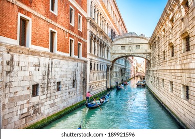 Ponte Dei Sospiri, Venice, Italy