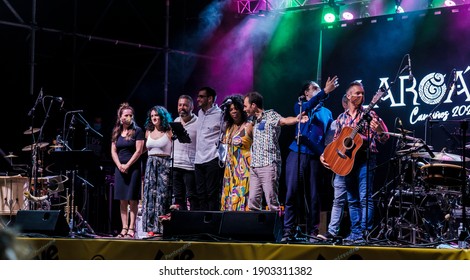 PONTEVEDRA, SPAIN - AUGUST 10, 2020: Free Outdoor Concert By The Musical Group Laroa, During The COVID-19 Pandemic.