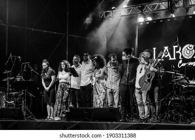 PONTEVEDRA, SPAIN - AUGUST 10, 2020: Free Outdoor Concert By The Musical Group Laroa, During The COVID-19 Pandemic.