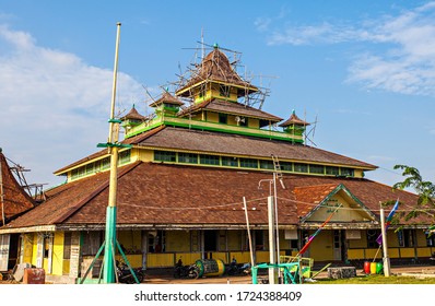 133 Mosque renovation indonesia Images, Stock Photos & Vectors ...