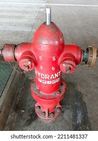 Pontianak West Kalimantan October 8 2022, Hydrant As A Means Of Public Interest Placed In A Public Place.