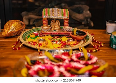  Pooja Thali, Flowers And Doing Aarti Of Maa Lakshmi Bhagwan Ganesh Deva. Diwali Puja , New Year, Deepawali Or Shubh Deepavali Theme