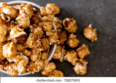 popcorn with caramel in bowl