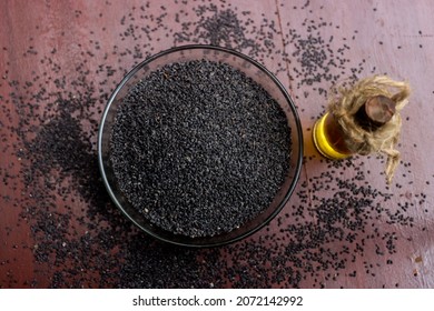 Poppy Seed Oil On Wooden Top Stock Image