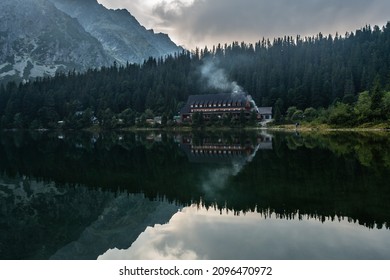 Poprad Lake, Slovakia - 24 Aug 2019: Sounds Of Nature - Poprad Lake Reflection With Smoking Shelter In High Tatras, Best Hiking Places In The World Wallpaper