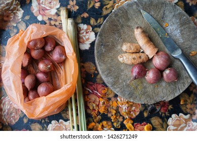 Popular Cuisine During Festival Hari Raya. Preparation In Making Rendang.