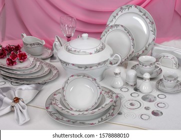 
Porcelain Dinner And Breakfast Set