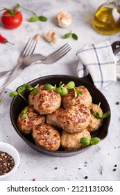 Pork Cutlets From Minced Meat. Pan-fried Meatballs. Healthy Dinner For The Family. 