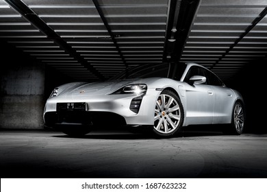 Porsche Taycan 2020 Automotive Photography