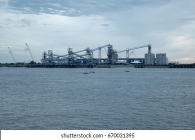 Port Allen, Louisiana, USA - 2019: Port Of Greater Baton Rouge, By The Mississippi River. It Is The Northernmost Port On The Mississippi River Capable Of Handling Panamax Ships.