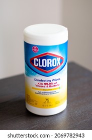 Port Charlotte, Florida United States: November 4, 2021: Clorox Disinfecting Wipes For Bleach Free Cleaning. Crisp Lemon Scent. 75 Wipe Count. 