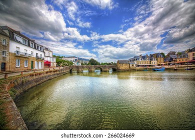 From Port de Saint-Goustan, Auray, Brittany