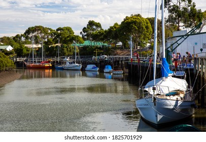 PORT FRANKLIN, VICTORIA, AUSTRALIA - 08 APRIL 2018: View Along The Estuary Of The Tiny Gippsland Seaside Fishing Village Of Port Franklin On Corner Inlet.