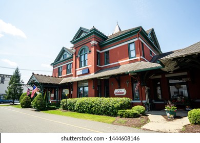 Port Jervis, NY / United States - July 7, 2019:  A View Of The Port Jervis Station, Erie Depot. A Passenger Station For The Erie Railroad By Grattan & Jennings In A Queen Anne Style.