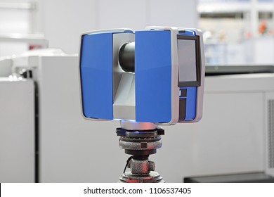 Portable 3d Laser Scanner At Tripod