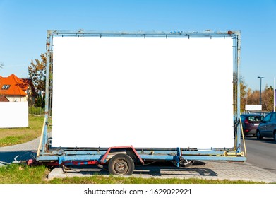 2,063 Trailer billboard Images, Stock Photos & Vectors | Shutterstock