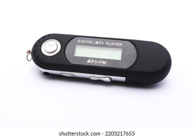 portable usb mp3 player, a small gadget that is multifunctional, can generally be used as a music player, recording sound, and storing digital data.