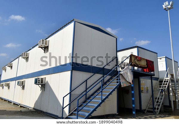 Portacabin. Portable Labors camp.  porta
cabin, Portable house and office cabins. Labor Camp. Porta cabin.
small temporary houses. Muscat, Oman:
21-012021