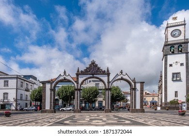 142 Portas da cidade de ponta delgada Images, Stock Photos & Vectors ...