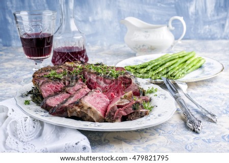 porterhouse steak with asparagus