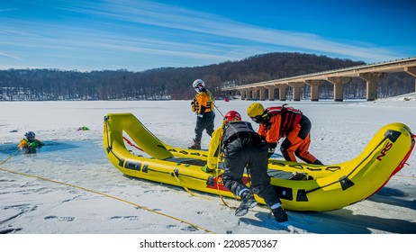 Portersville, Pa., USA - February 21, 2021:  Ice Water Rescue Training Class With Firemen And Paramedics At Moraine State Park, Pa..