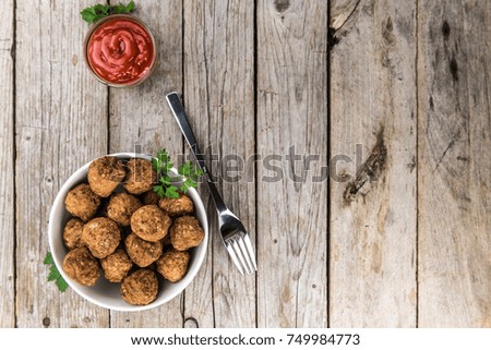 Similar – Foto Bild Falafel und Gemüse auf weißem Holzgrund. Draufsicht