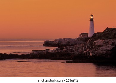 portland head lighthouse in casco bay in maine at dusk