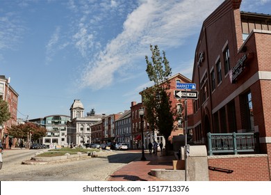 Portland Maine September 26th 2019 Exterior Stock Photo 1517713376 ...