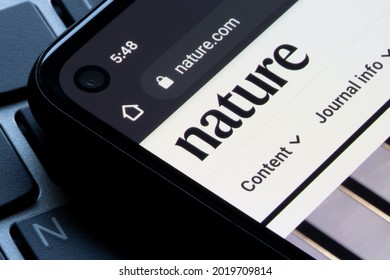 Portland, OR, USA - Aug 4, 2021: Closeup Of The Homepage Of Nature Magazine Seen On A Smartphone. Nature Is A British Weekly Scientific Journal That Features Multidisciplinary Peer-reviewed Research.