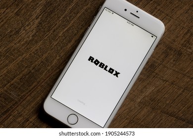 iphone roblox app